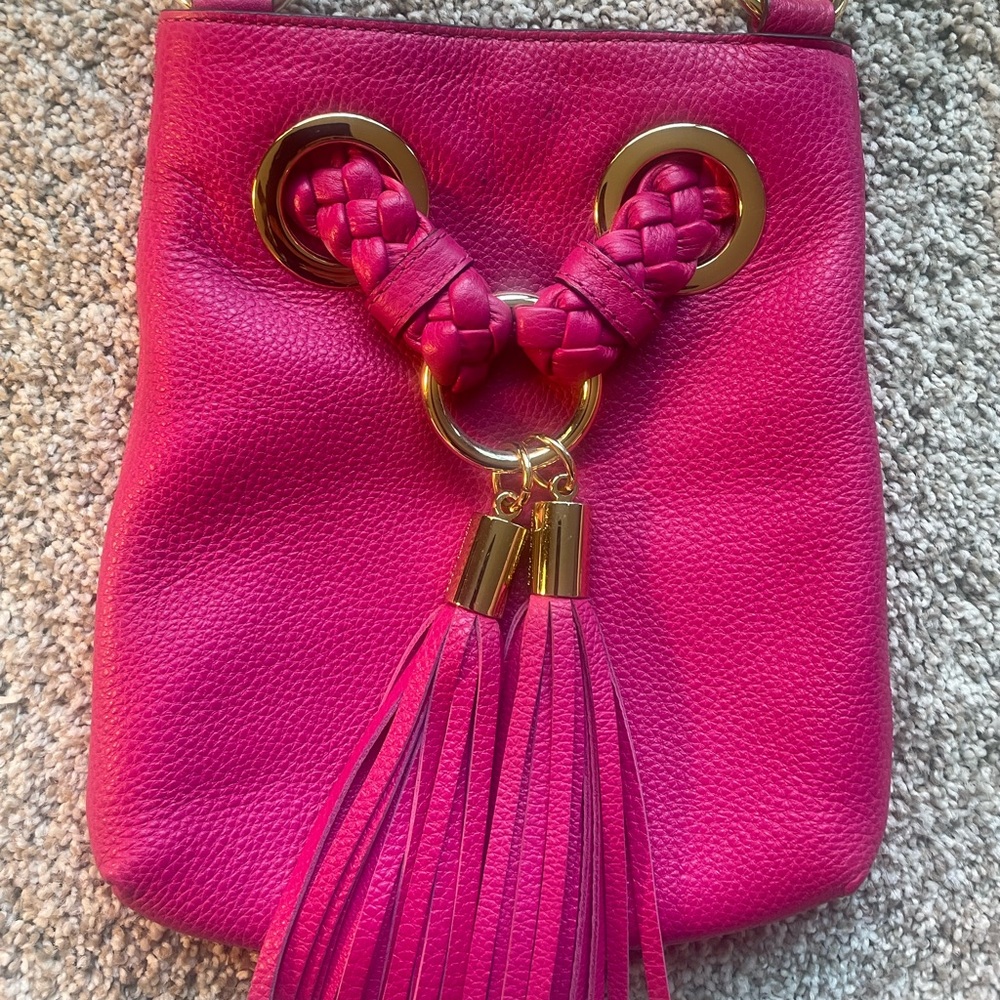 MICHAEL KORS TASSEL LEATHER BAG FUCHSIA PINK CROSSBODY